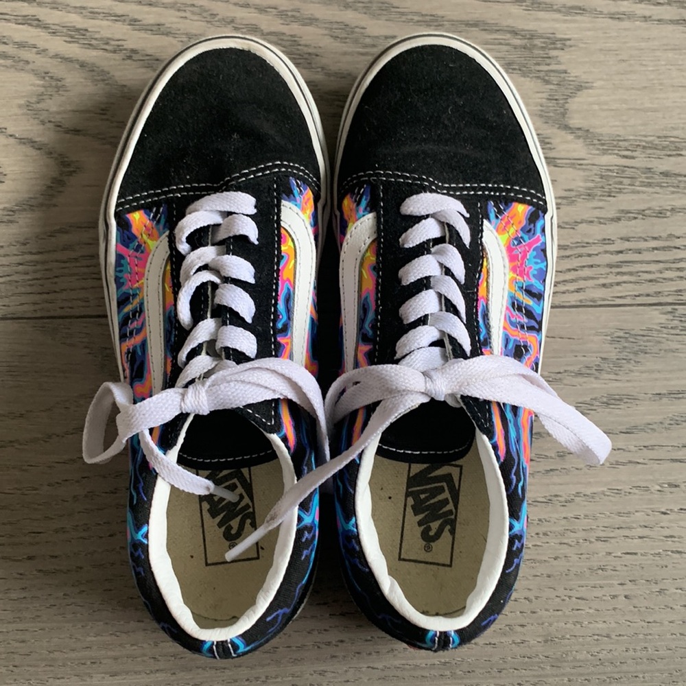 Vans Old Skool Skate Shoe - Black / Electric Flames - Size 3 US Kids